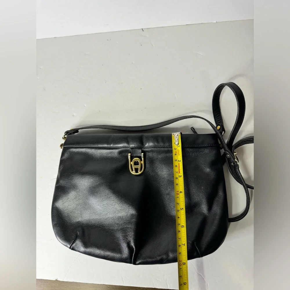 Etienne Aigner Women’s Black Genuine Leather Crossbody Shoulder Bag - Picture 8 of 9